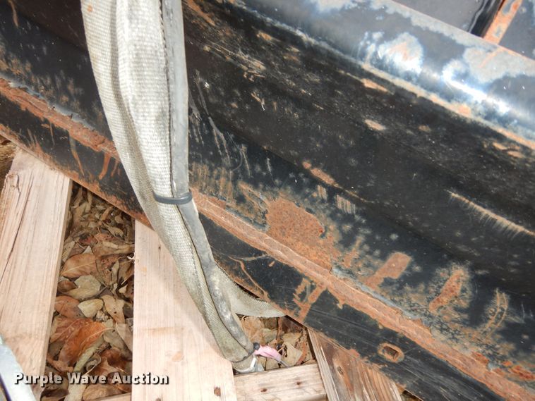 image for item JQ9920 (2) skid steer attachments