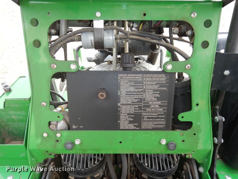 image for item JQ9923 2015 John Deere 652R  ZTR lawn mower