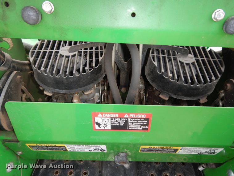 image for item JQ9923 2015 John Deere 652R  ZTR lawn mower