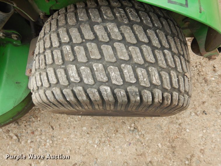 image for item JQ9923 2015 John Deere 652R  ZTR lawn mower