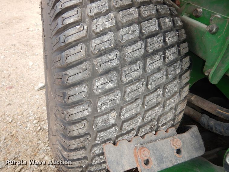 image for item JQ9923 2015 John Deere 652R  ZTR lawn mower