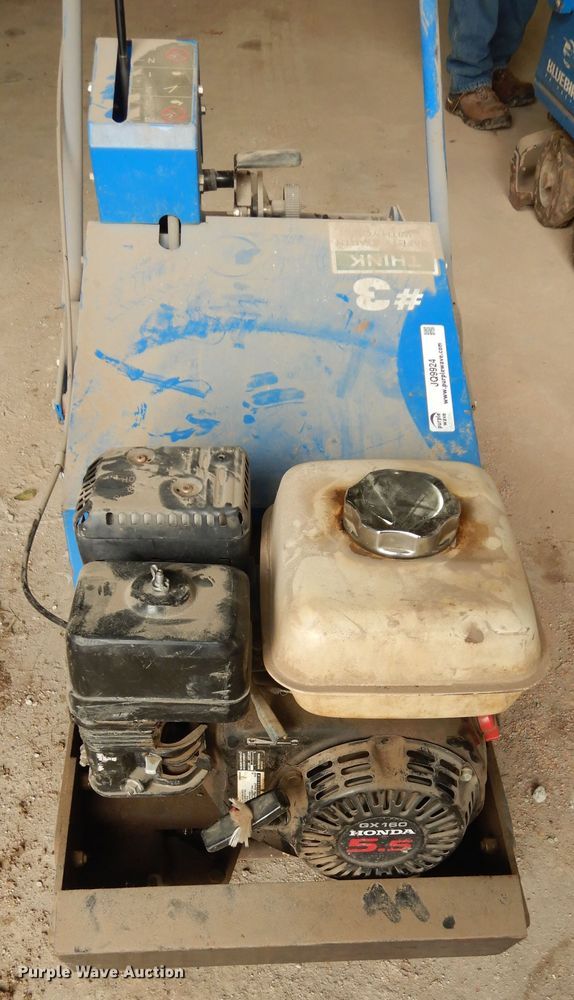 image for item JQ9924 (2) Bluebird sod cutters