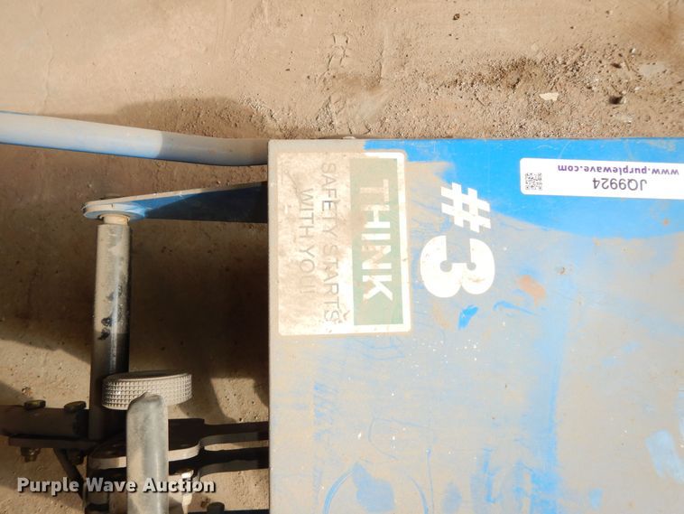 image for item JQ9924 (2) Bluebird sod cutters