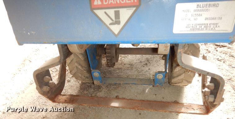 image for item JQ9924 (2) Bluebird sod cutters