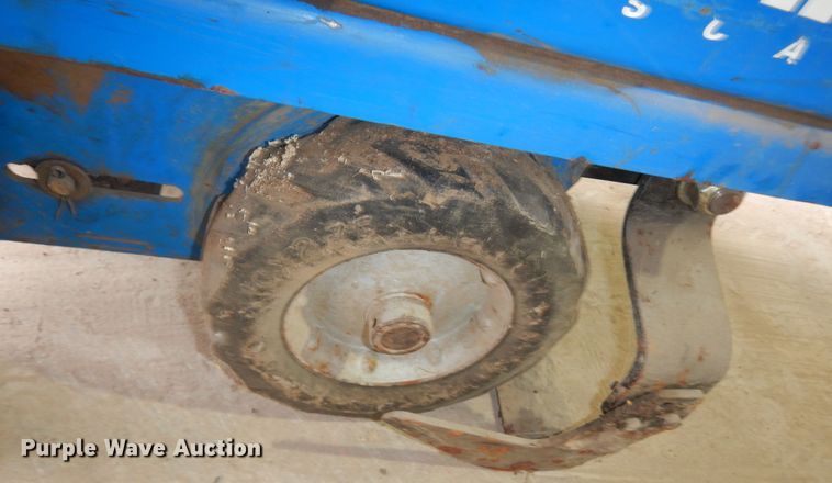 image for item JQ9924 (2) Bluebird sod cutters