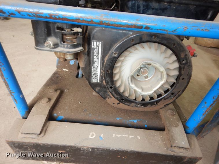 image for item JQ9924 (2) Bluebird sod cutters