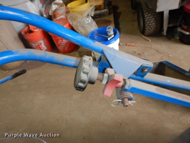 image for item JQ9924 (2) Bluebird sod cutters