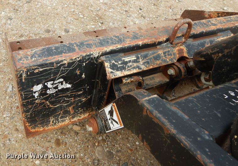 image for item JQ9926 2010 Ditch Witch SK650  compact utility loader