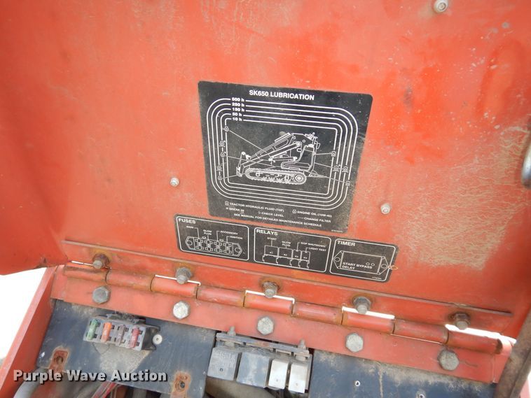 image for item JQ9926 2010 Ditch Witch SK650  compact utility loader