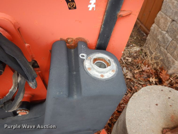 image for item JQ9927 2008 Ditch Witch SK650  compact utility loader