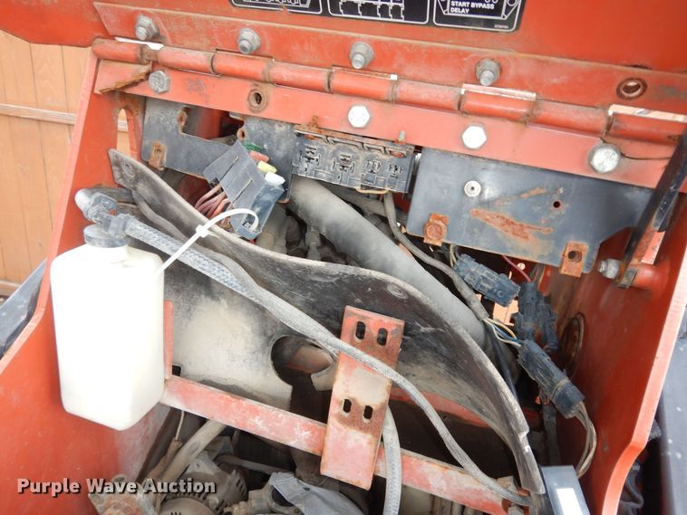 image for item JQ9927 2008 Ditch Witch SK650  compact utility loader