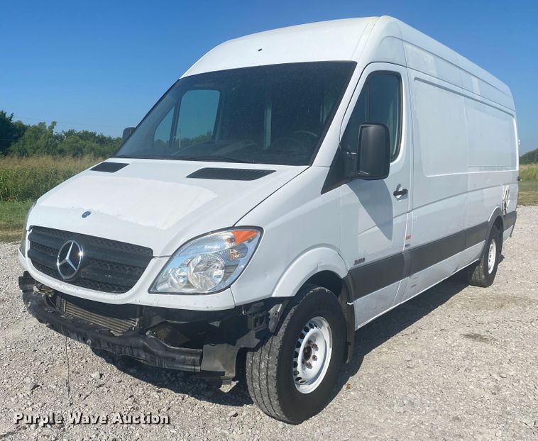 image for item JU9275 2012 Mercedes Benz Sprinter 2500  van