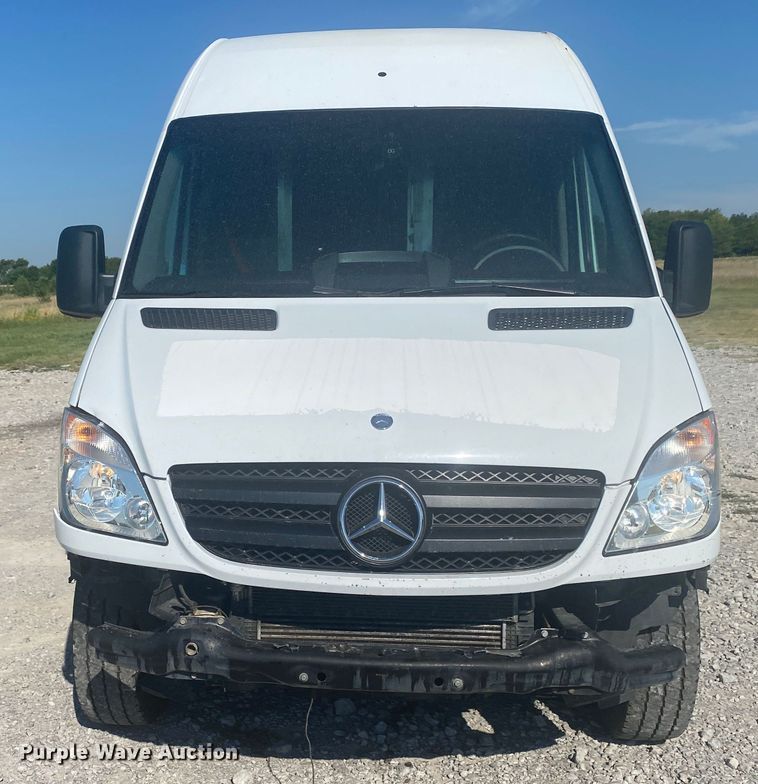 image for item JU9275 2012 Mercedes Benz Sprinter 2500  van