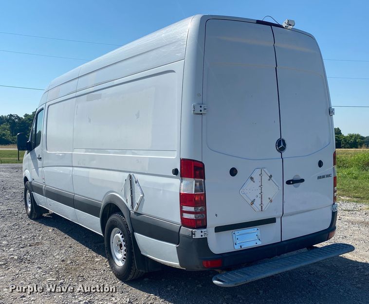 image for item JU9275 2012 Mercedes Benz Sprinter 2500  van
