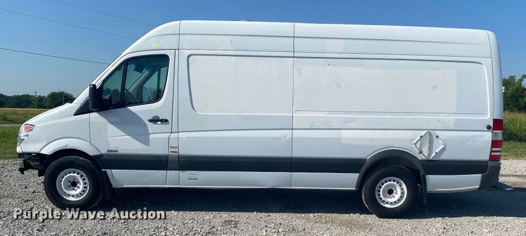 image for item JU9275 2012 Mercedes Benz Sprinter 2500  van