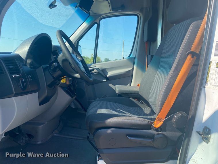 image for item JU9275 2012 Mercedes Benz Sprinter 2500  van