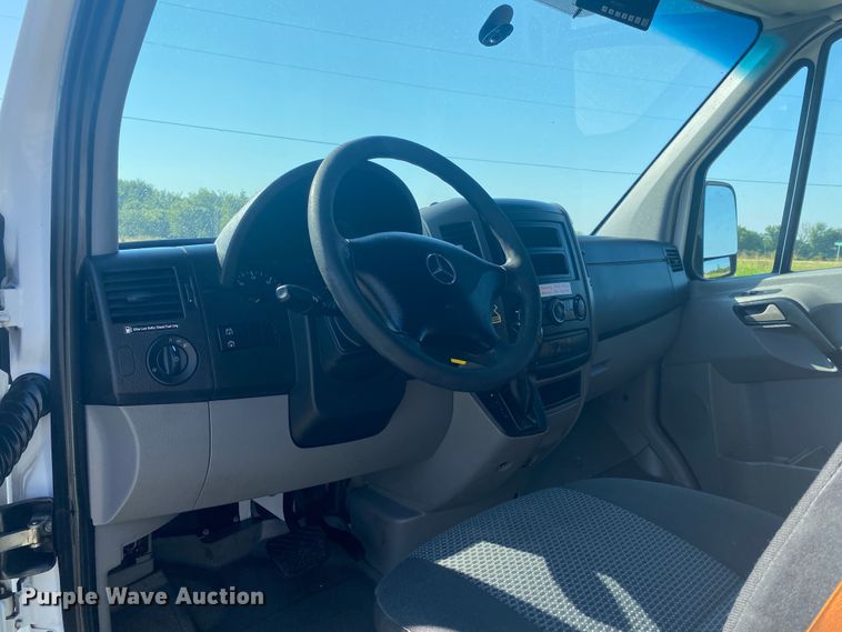 image for item JU9275 2012 Mercedes Benz Sprinter 2500  van