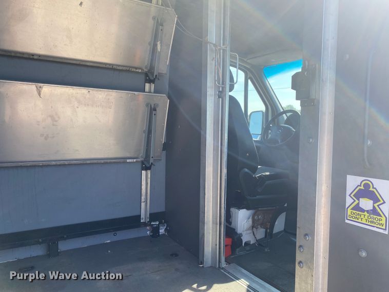 image for item JU9275 2012 Mercedes Benz Sprinter 2500  van