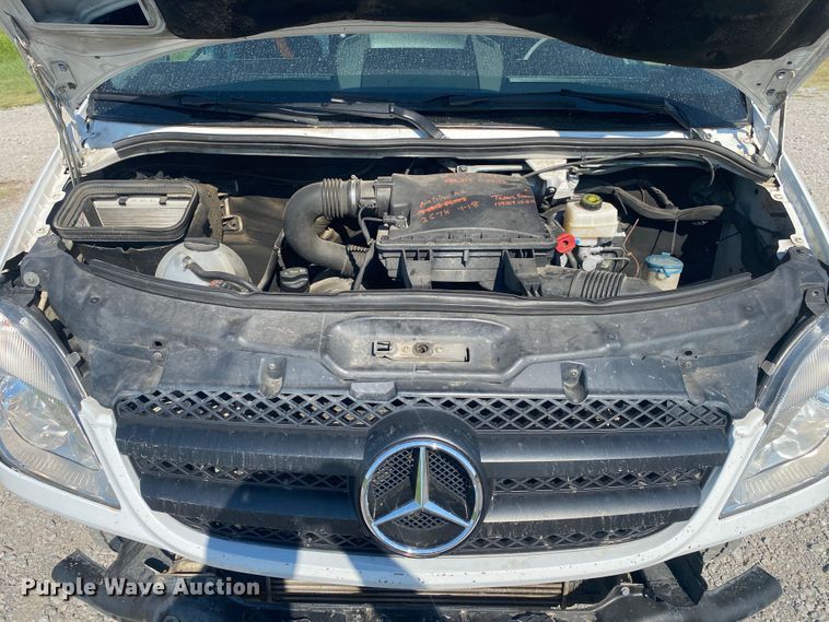 image for item JU9275 2012 Mercedes Benz Sprinter 2500  van