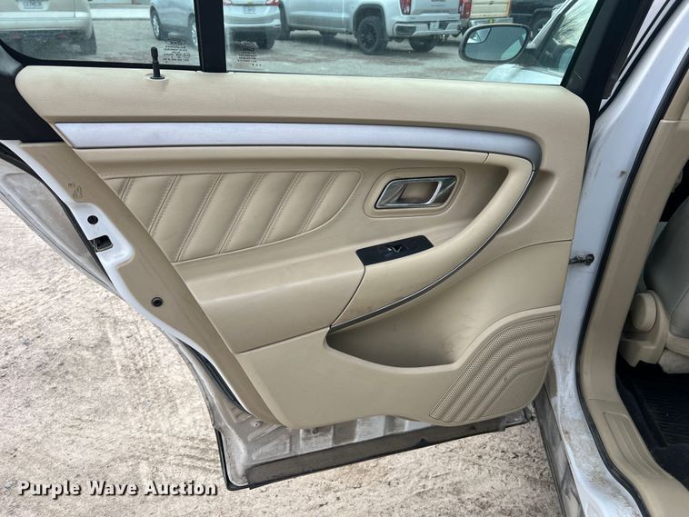 image for item JU9658 2013 Ford Taurus  Sedan