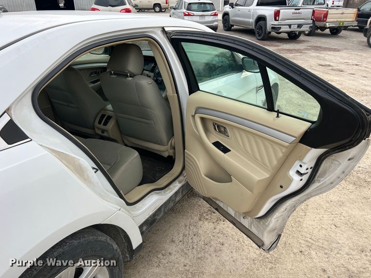 image for item JU9658 2013 Ford Taurus  Sedan