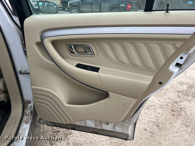 image for item JU9658 2013 Ford Taurus  Sedan