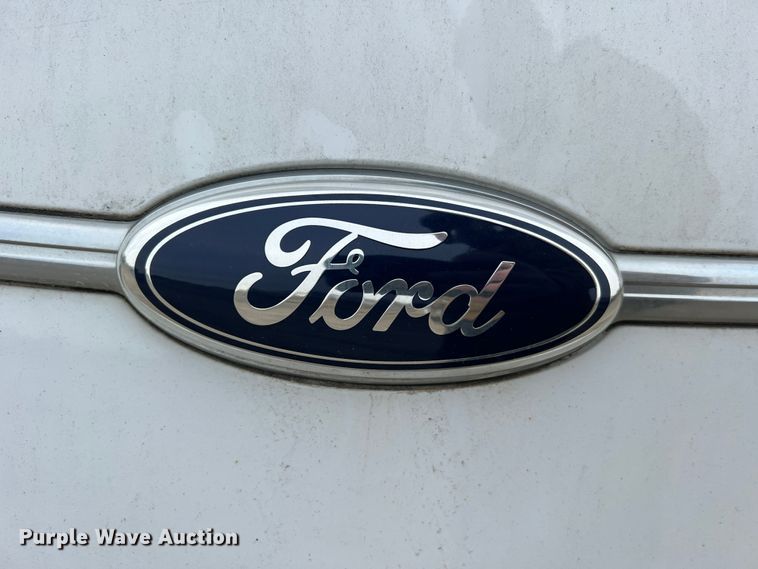 image for item JU9658 2013 Ford Taurus  Sedan