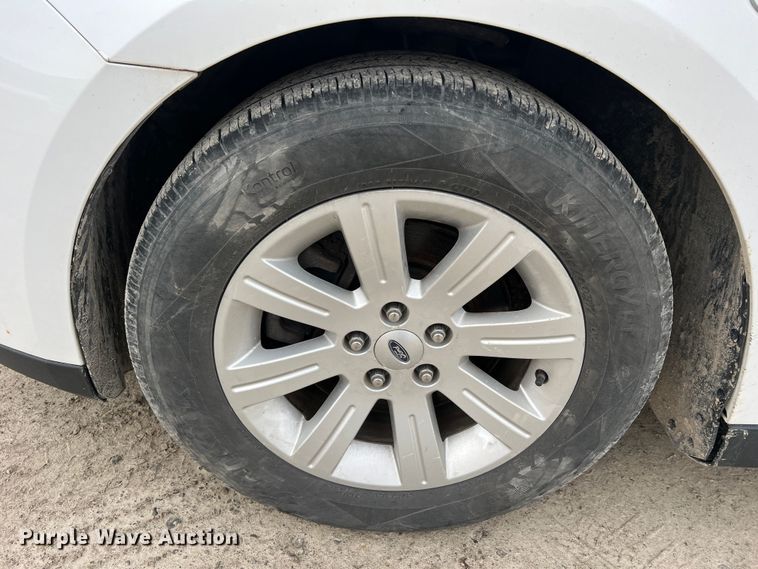 image for item JU9658 2013 Ford Taurus  Sedan