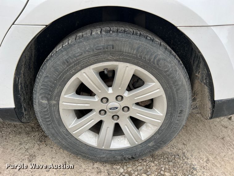 image for item JU9658 2013 Ford Taurus  Sedan