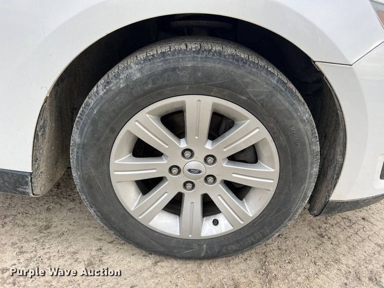 image for item JU9658 2013 Ford Taurus  Sedan