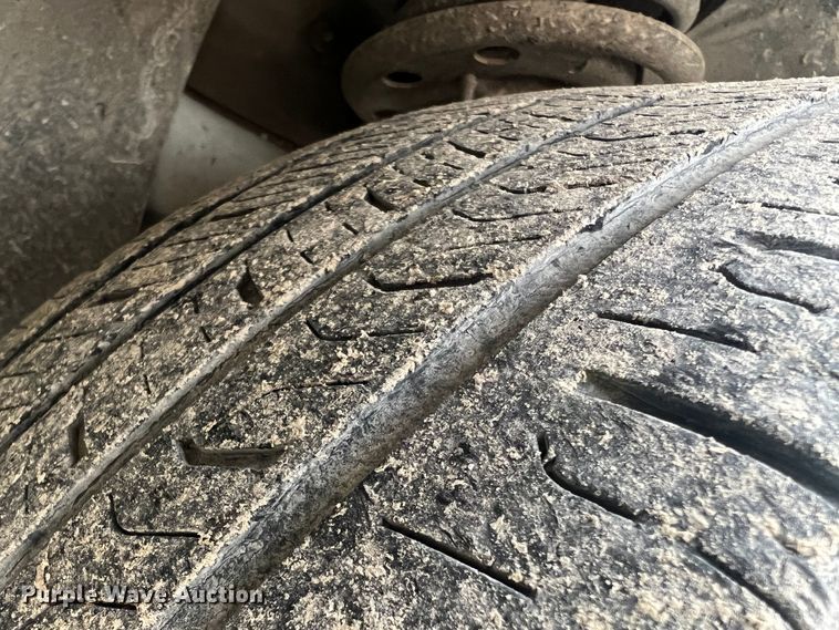 image for item JU9658 2013 Ford Taurus  Sedan