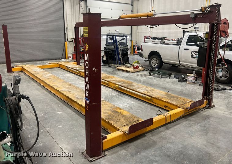 image for item JU9676 Mohawk TR-25A  four post automotive lift