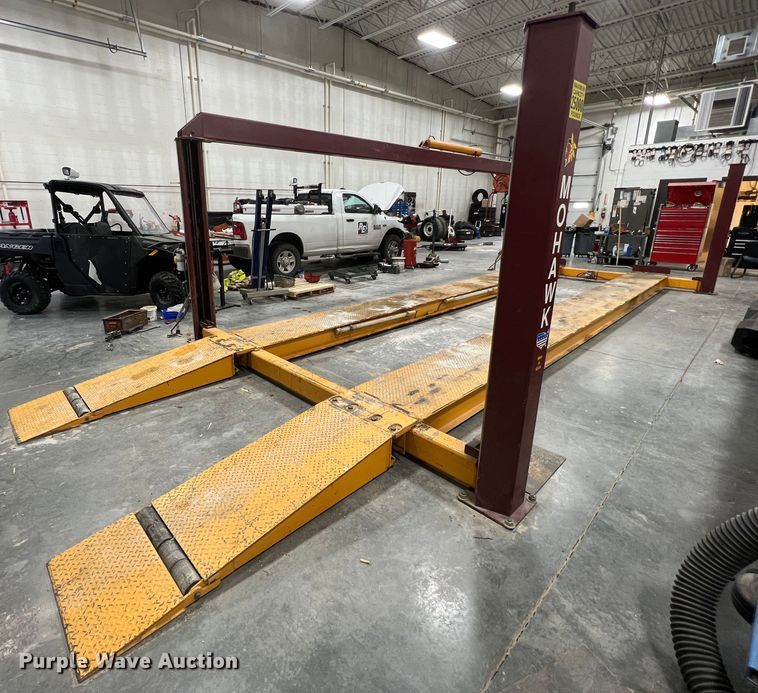 image for item JU9676 Mohawk TR-25A  four post automotive lift