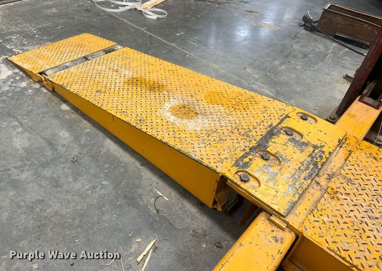 image for item JU9676 Mohawk TR-25A  four post automotive lift