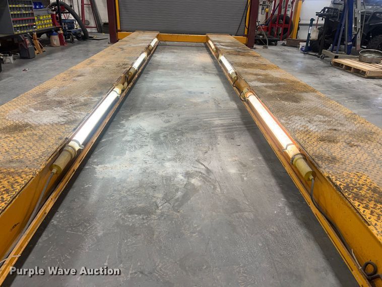 image for item JU9676 Mohawk TR-25A  four post automotive lift