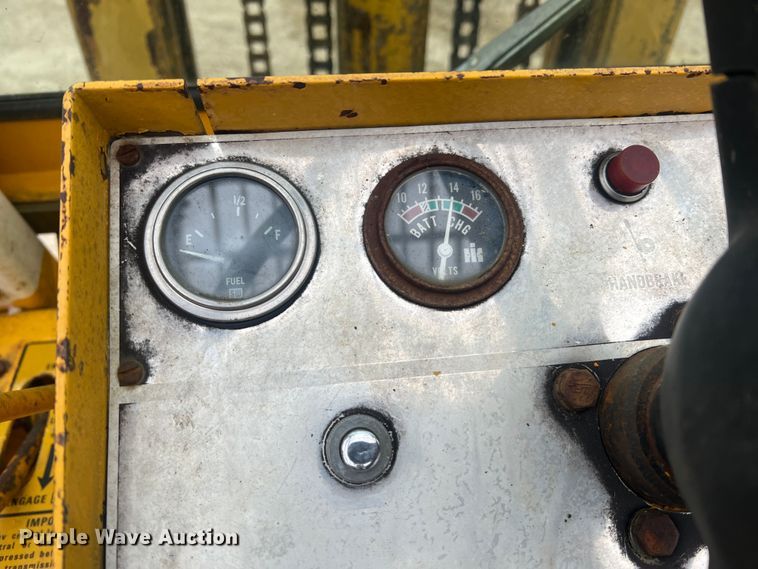 image for item JU9679 International Harvester 4500B  forklift