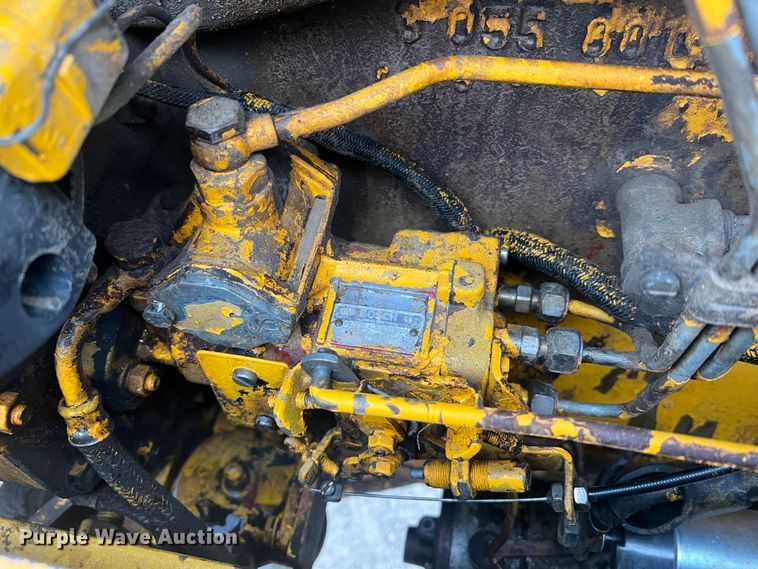 image for item JU9679 International Harvester 4500B  forklift