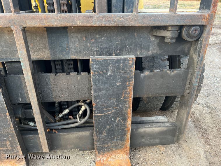 image for item JU9686 Hyster H80XL  forklift