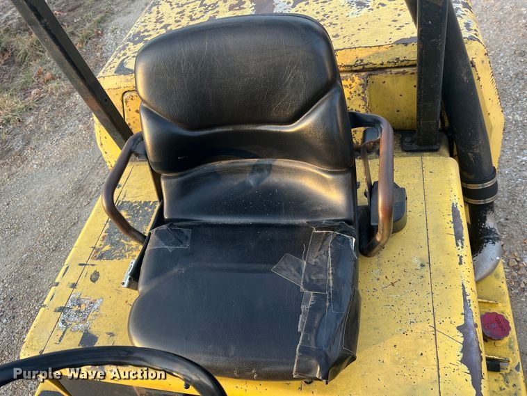 image for item JU9686 Hyster H80XL  forklift