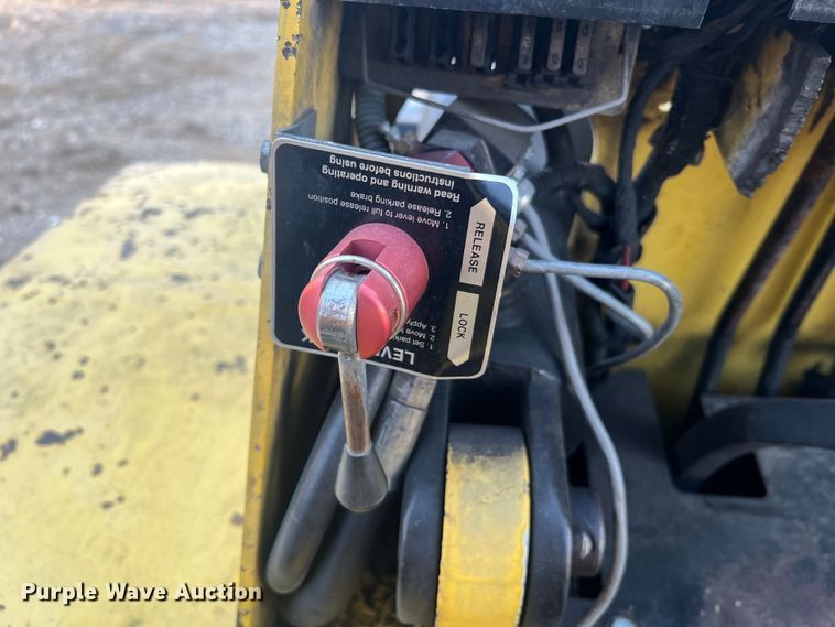 image for item JU9686 Hyster H80XL  forklift