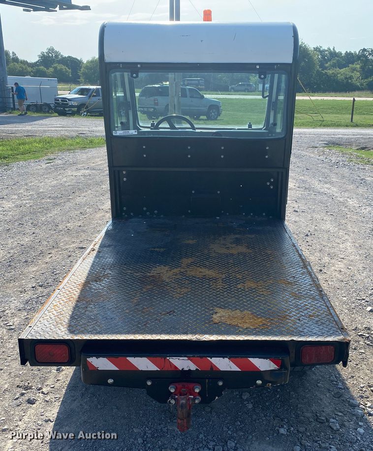 image for item JW9498 2013 Cushman Haulster  utility vehicle