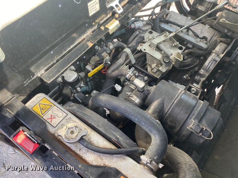 image for item JW9498 2013 Cushman Haulster  utility vehicle