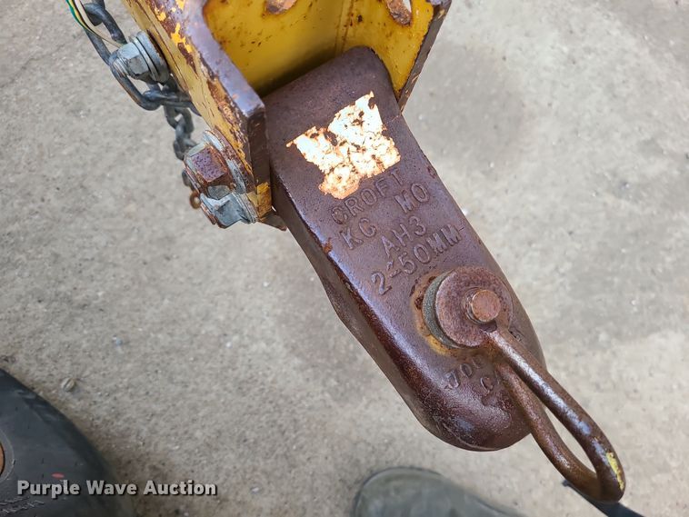 image for item JW9751 2007 Vermeer BC600XL  wood chipper