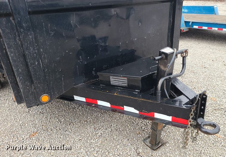 image for item JW9756 2018 Load Trail  dump trailer