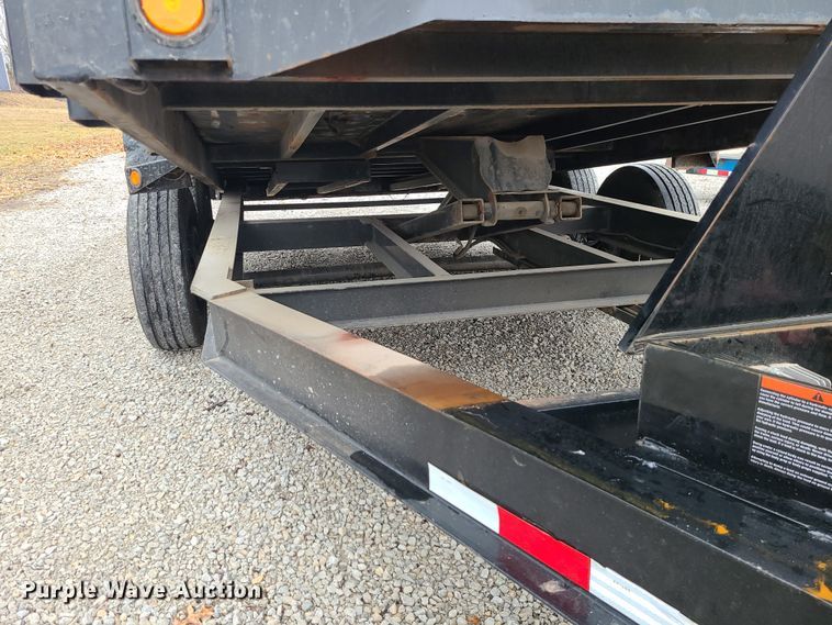 image for item JW9756 2018 Load Trail  dump trailer