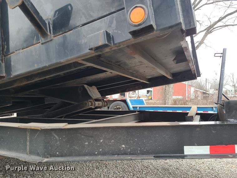 image for item JW9756 2018 Load Trail  dump trailer