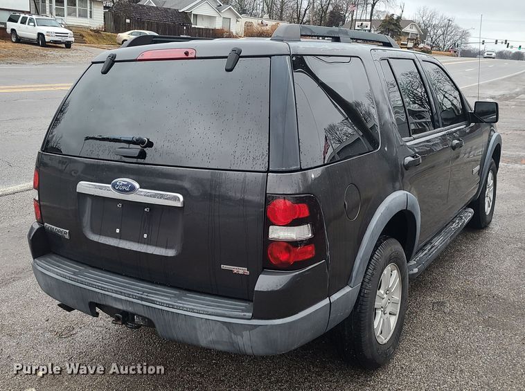 image for item JW9760 2007 Ford Explorer XLT  SUV