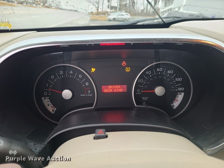 image for item JW9760 2007 Ford Explorer XLT  SUV