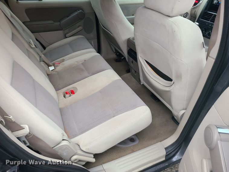 image for item JW9760 2007 Ford Explorer XLT  SUV