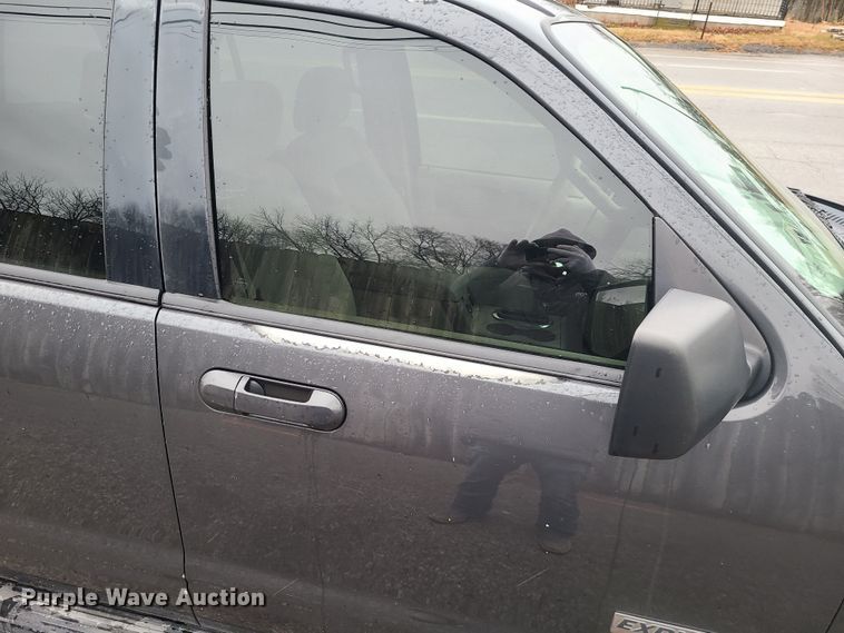 image for item JW9760 2007 Ford Explorer XLT  SUV